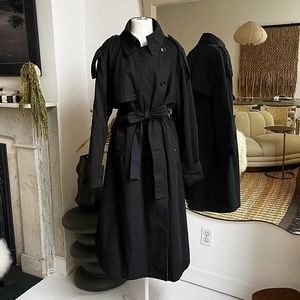Banana Republic Black Trench With Brown Facing - XL